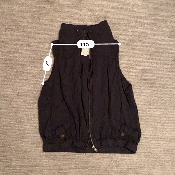LA Hearts/Pacsun Navy Sleeveless Vest - Size M - Picture 5 of 6